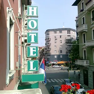 Hotel Losanna, Mediolan